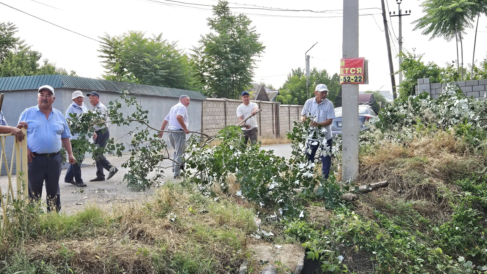 В КЕЛЕССКОМ РАЙОНЕ ПРОВЕДЕНА МАСШТАБНАЯ СУББОТНИК-АКЦИЯ ПО ИНИЦИАТИВЕ СОВЕТА АКСАКАЛОВ