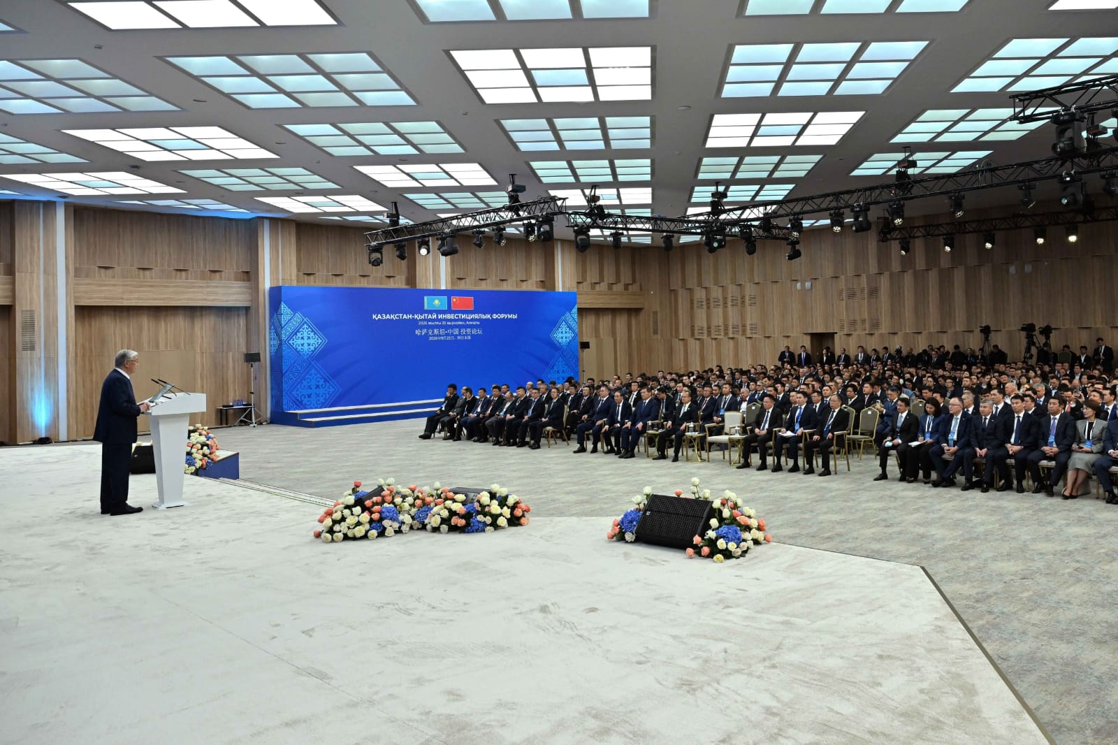 Қасым-Жомарт Тоқаев Қазақстан Қытаймен мәңгі достық байланыстарын нығайтуға баса мән беріп отырғанына назар аударды