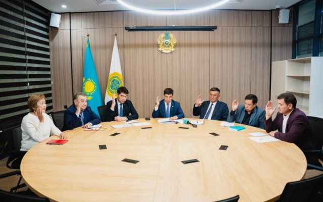 Түркістанда облыстық сайлау комиссиясының отырысы өтті:  Мәслихат депутаттарының кезектен тыс сайлауына дайындық басталды