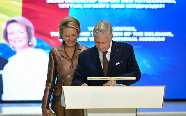 Қазақстан Президенті Бельгиялықтар Королімен және Патшайымымен бірге Ұлттық музейге барды