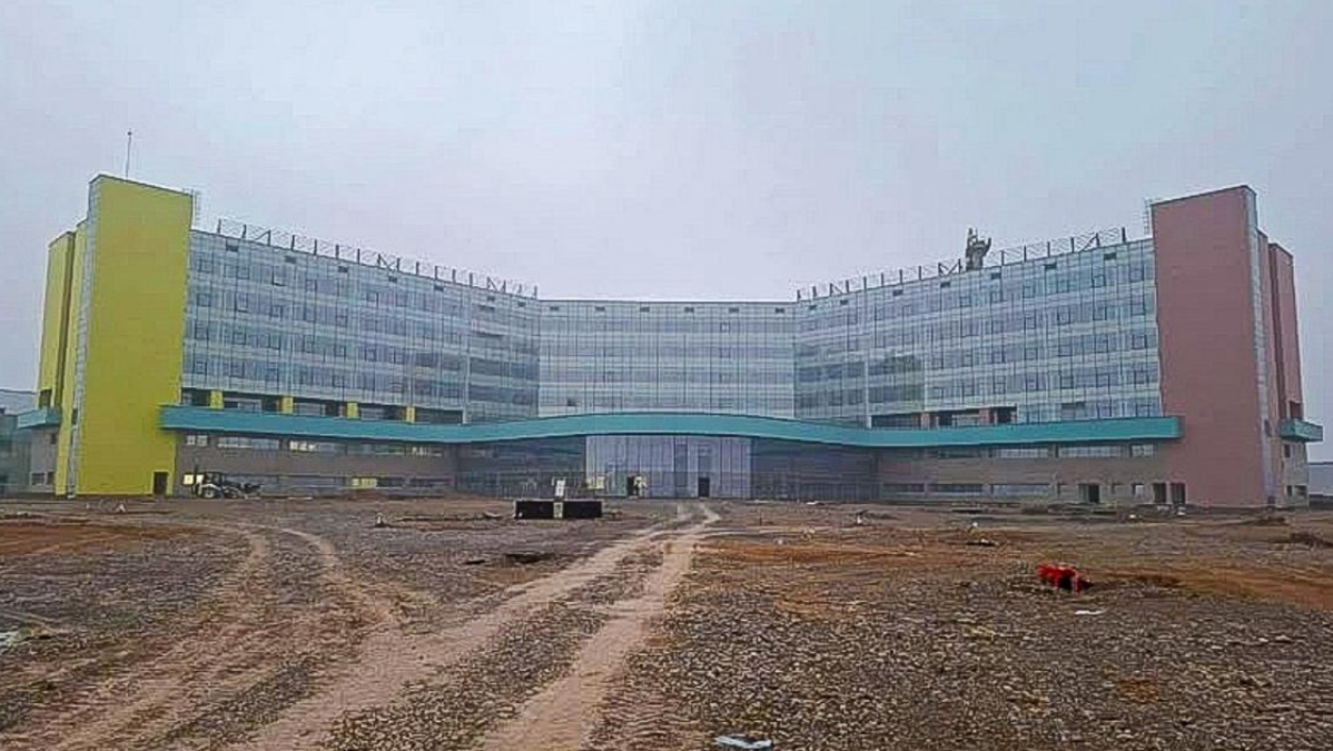Түркістанда 570 төсек-орындық көпбейінді аурухананың құрылысы 86%-ға орындалды