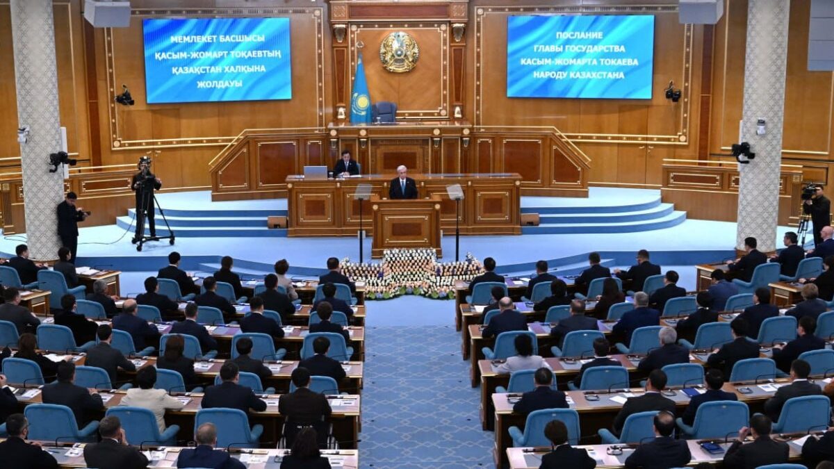 «Бұдан бөлек, ауыл шаруашылығы өнімдерін терең өңдеу ісін дамытуға баса мән берген жөн. Қазірдің өзінде бұл бағытта табысты жобалар бар.