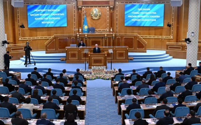 «Қайталап айтамын: мемлекеттік көмек шын мұқтаж адамдарға ғана берілуге тиіс. Үкіметтің алдында тұрған басты міндеттің бірі – осы.